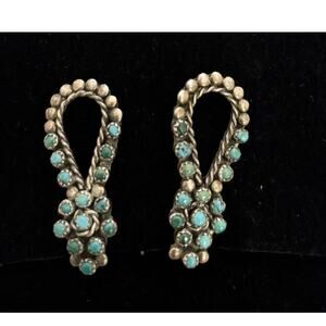 Vintage Zuni Sterling Petit Point Turquoise Flower/Hoop Screw Back Earrings